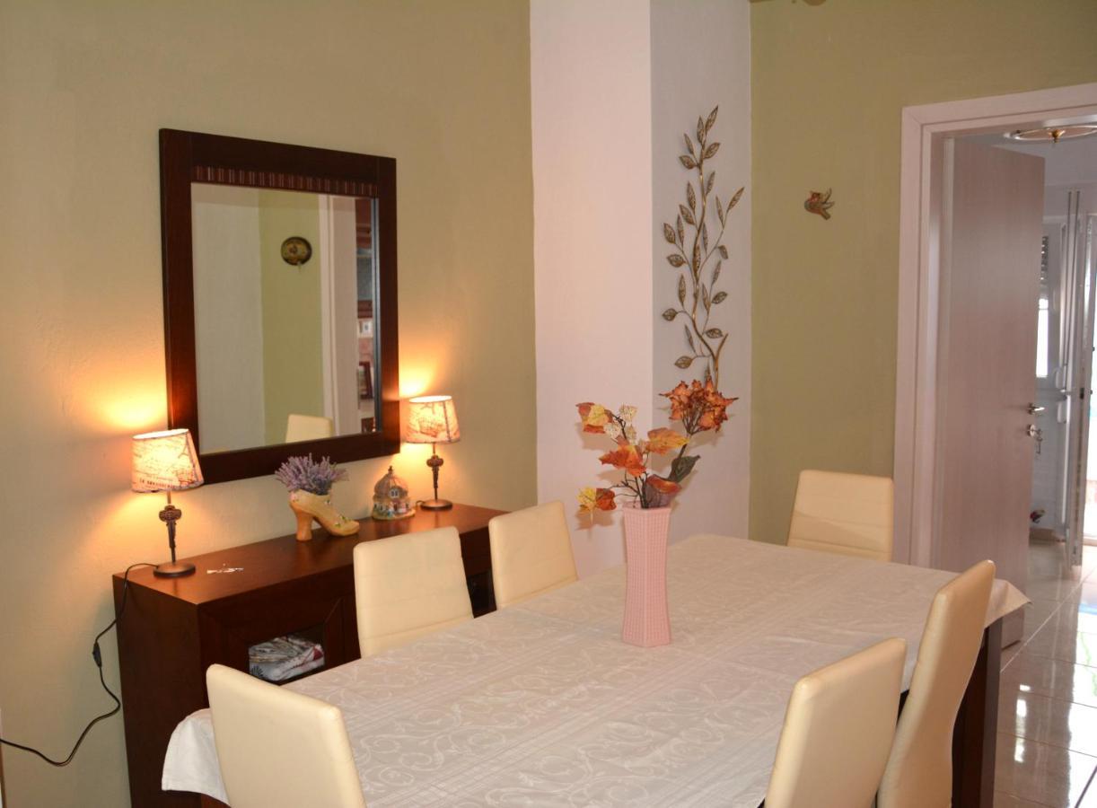 Moudania's Cozy Apartment Nea Moudania